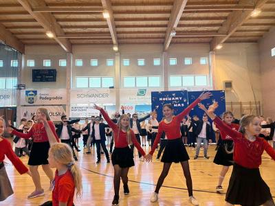 DzMT_072025.jpg